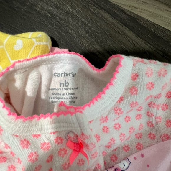 Baby One Piece Lot - Picture 5 of 7